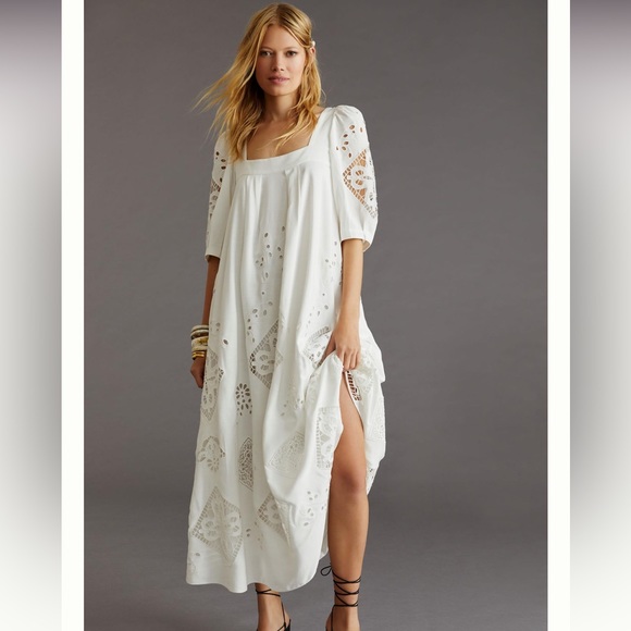 HUNTER BELL Dresses & Skirts - Hunter Bell Waverly Eyelet Midi Dress SALE